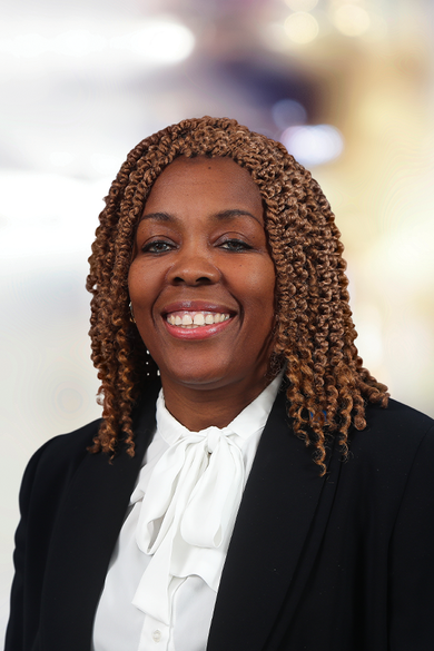 Portrait of Jaclyn Hoyer, REALTOR® | ABR® | MRP | PSA | CIPS.